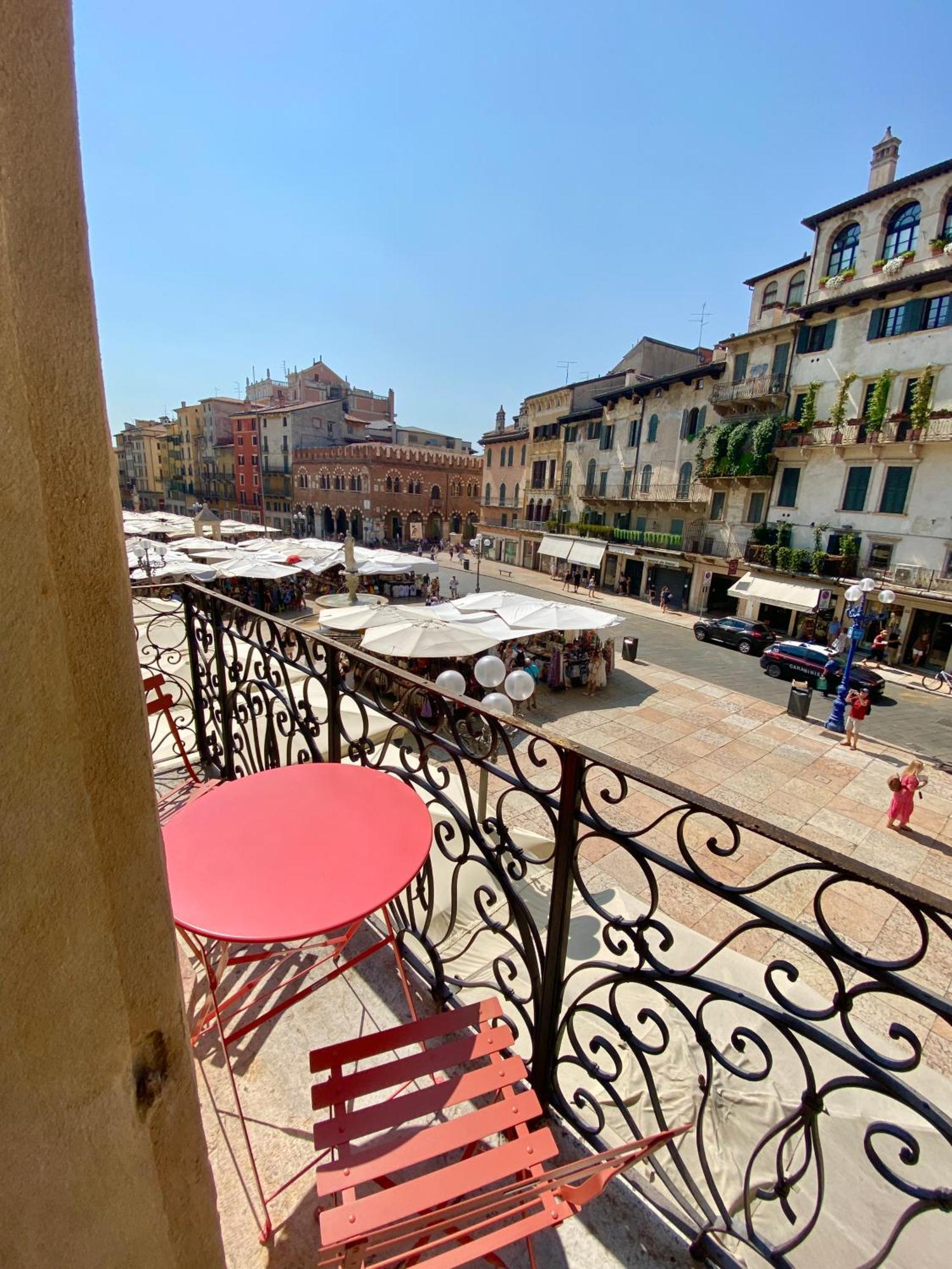 Appartement Dreaming Mazzanti 11 à Vérone Extérieur photo